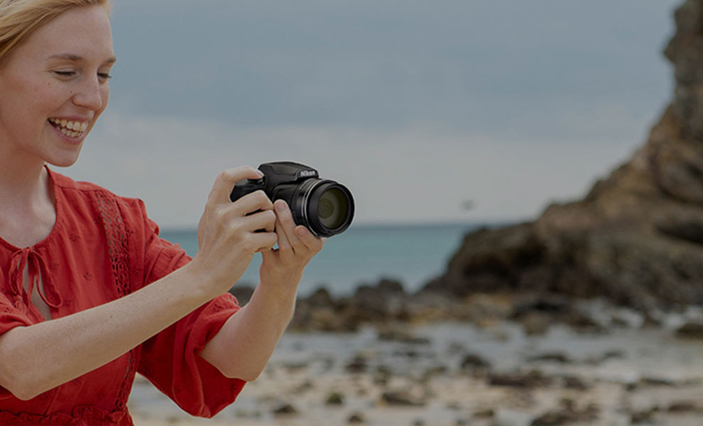 Cámaras Digitales Compactas — Nikon Chile